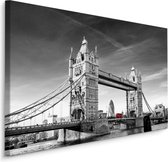 Schilderij - Tower Bridge in zwart/wit, Premium Print