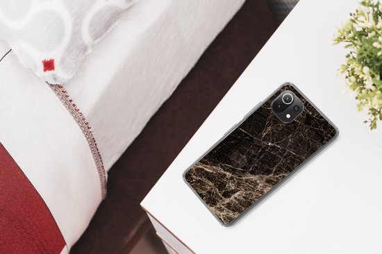 Telefoonhoesje Geschikt voor Xiaomi Mi 11 Lite hoesje - Marmer print - Luxe - Zwart - Siliconen Telefoonhoesje Telefoonhoesje