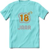 18 Jaar Feest T-Shirt | Goud - Zilver | Grappig Verjaardag Cadeau Shirt | Dames - Heren - Unisex | Tshirt Kleding Kado | - Licht Blauw - L