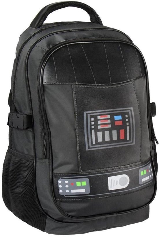 Zwarte rugzak met een opvallende Darth Vader-designprint op de voorkant, inclusief zijvakken van mesh.