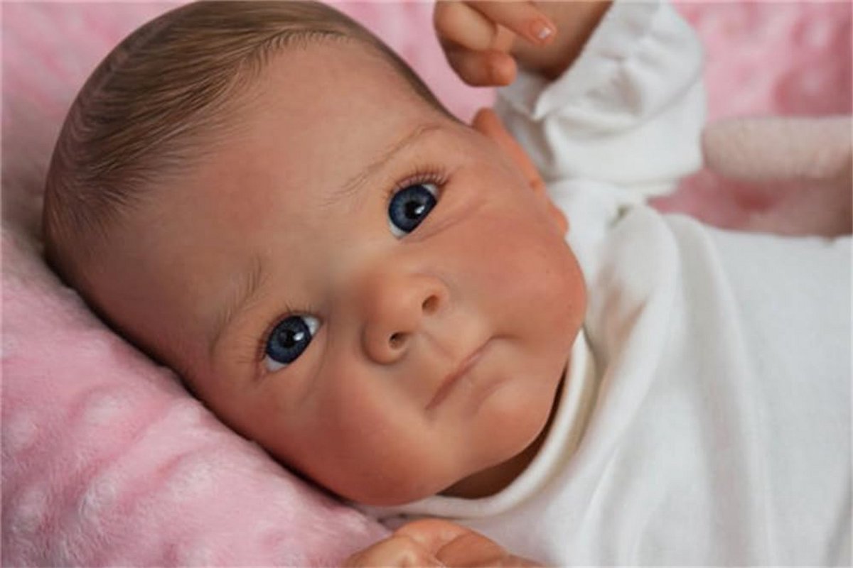 Babypop - Levensechte pop - Rollenspel - 3D geschilderde huid - 45 cm - Wit
