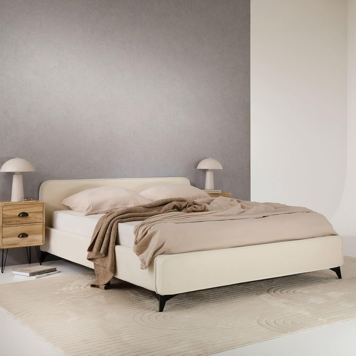 Gestoffeerd Velvet Bed 140x200 cm Crème Wit met Hoofdbord en Lattenbodem – Modern Slaapkamer Bed Frame met Stalen Poten en Houten Constructie – Mobili Bella