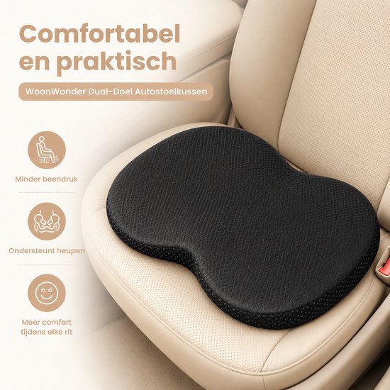 Zwart ergonomisch autostoelkussen op een beige autostoel, vermindert beendruk en ondersteunt de heupen.