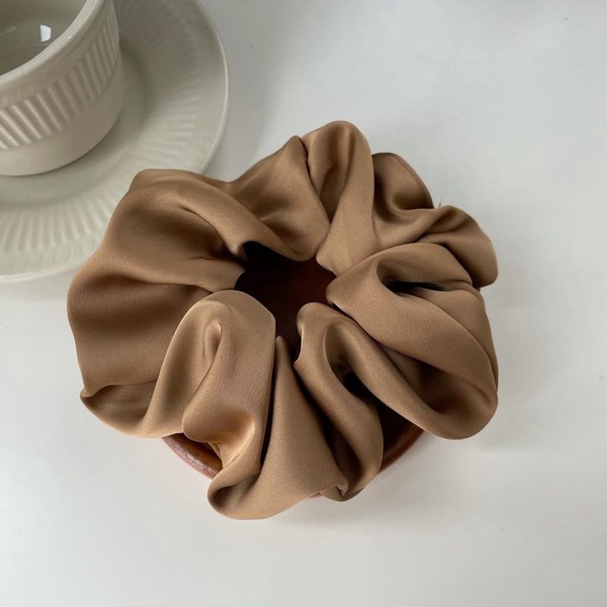 Dailygoods- Haarelastiekjes 4x Set - Zijde/Satijn - Paardenstaart/Haaraccessoires - Geschikt voor Dames/Meisjes - Comfortabel/Zacht - Veelzijdige Stylingsmogelijkheden - Haarband