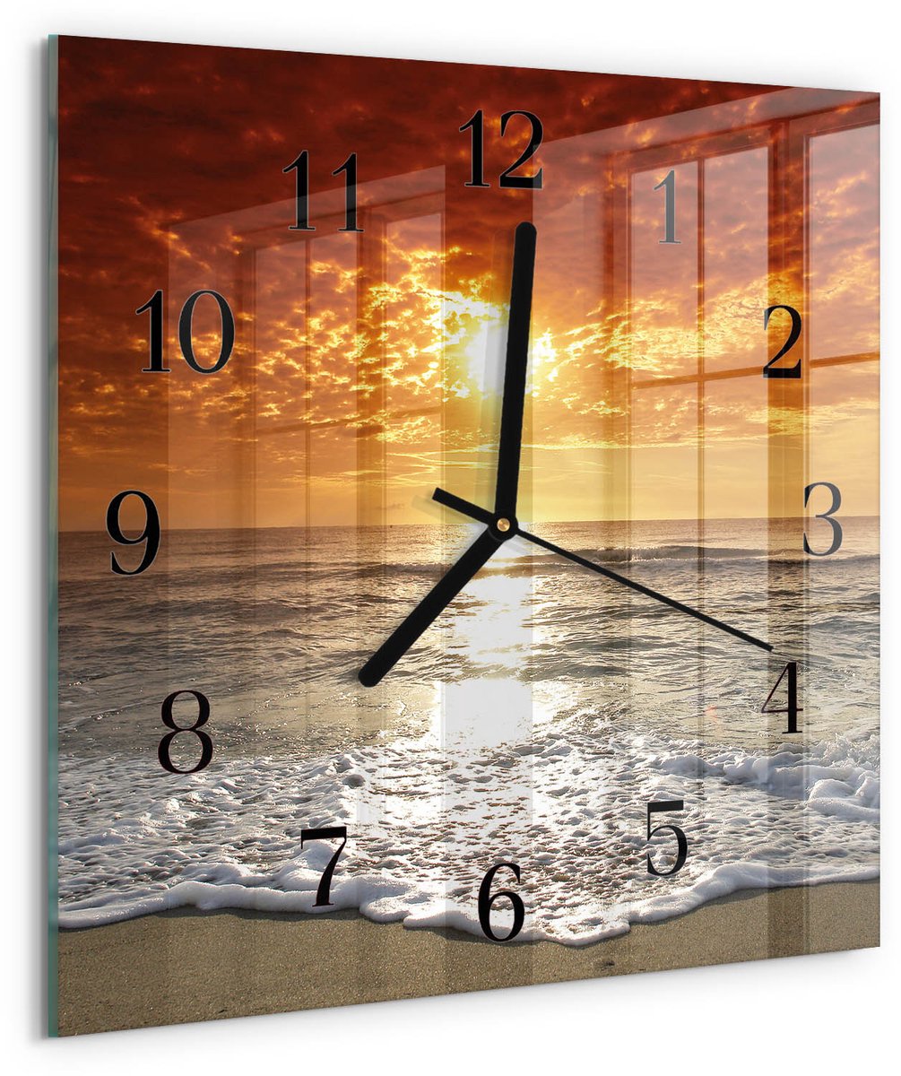 TULUP Wandklok - Strand Zee Glazen Klok Met Print - 30x30 cm - Oranje Moderne Glazen Wandklok - Zwarte Handen - Vierkante Wandklok - Moderne Wandklok Glas - Wandklok Glas Decoratie Oranje - Strand Zee