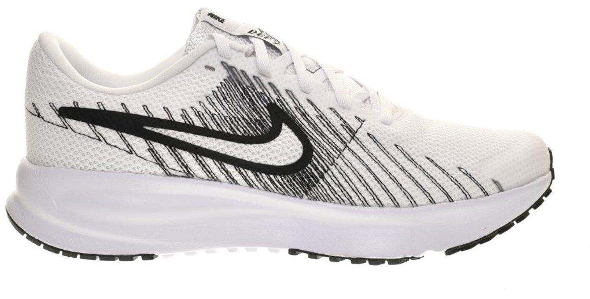 Nike Run Defy Wit