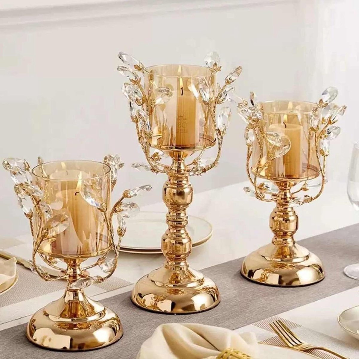 Kandelaars Set - Kaarshouders Decoratie - Romantisch Diner - Kristallen Kelk Design - 3 Stuks - Zilverkleurig
