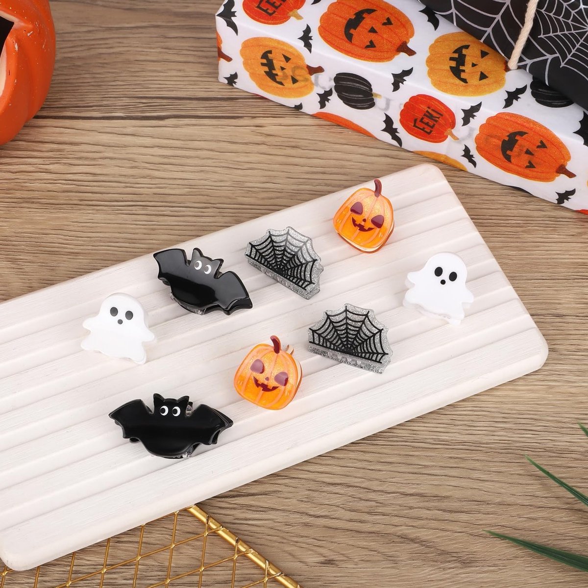 8 Stuks Mini Halloween Haarspelden met Acryl Klauwen, Spook, Vleermuis en Pompoen voor Cosplay en Feestjes
