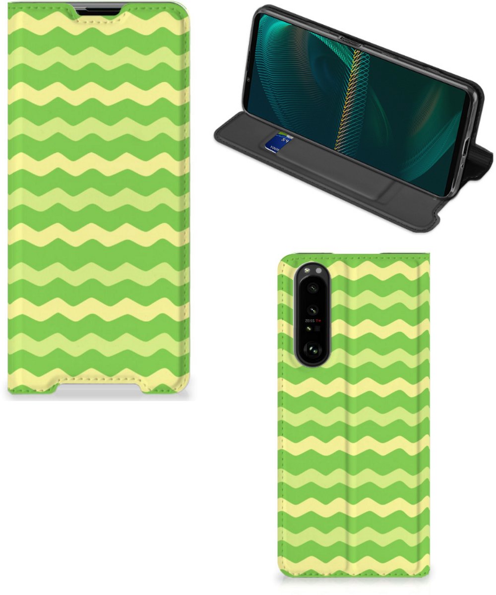 Sony Xperia 5 III Hoesje met Magneet Waves Green