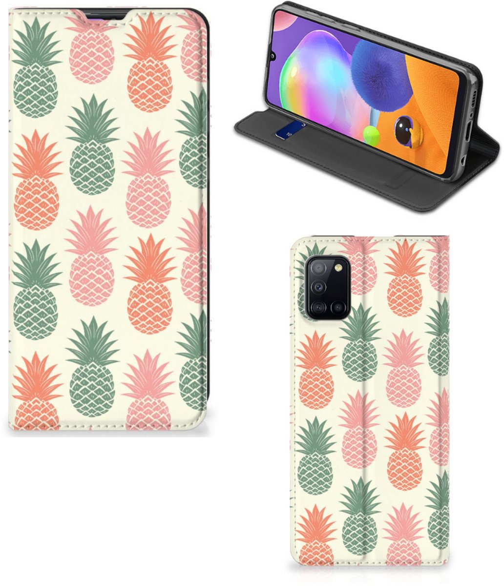 Samsung Galaxy A31 Flip Style Cover Ananas