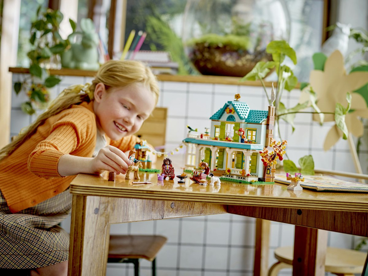 LEGO Friends Autumns huis, Poppenhuis Speelset met Minipoppetjes en Accessoires - 41730 — afbeelding 26