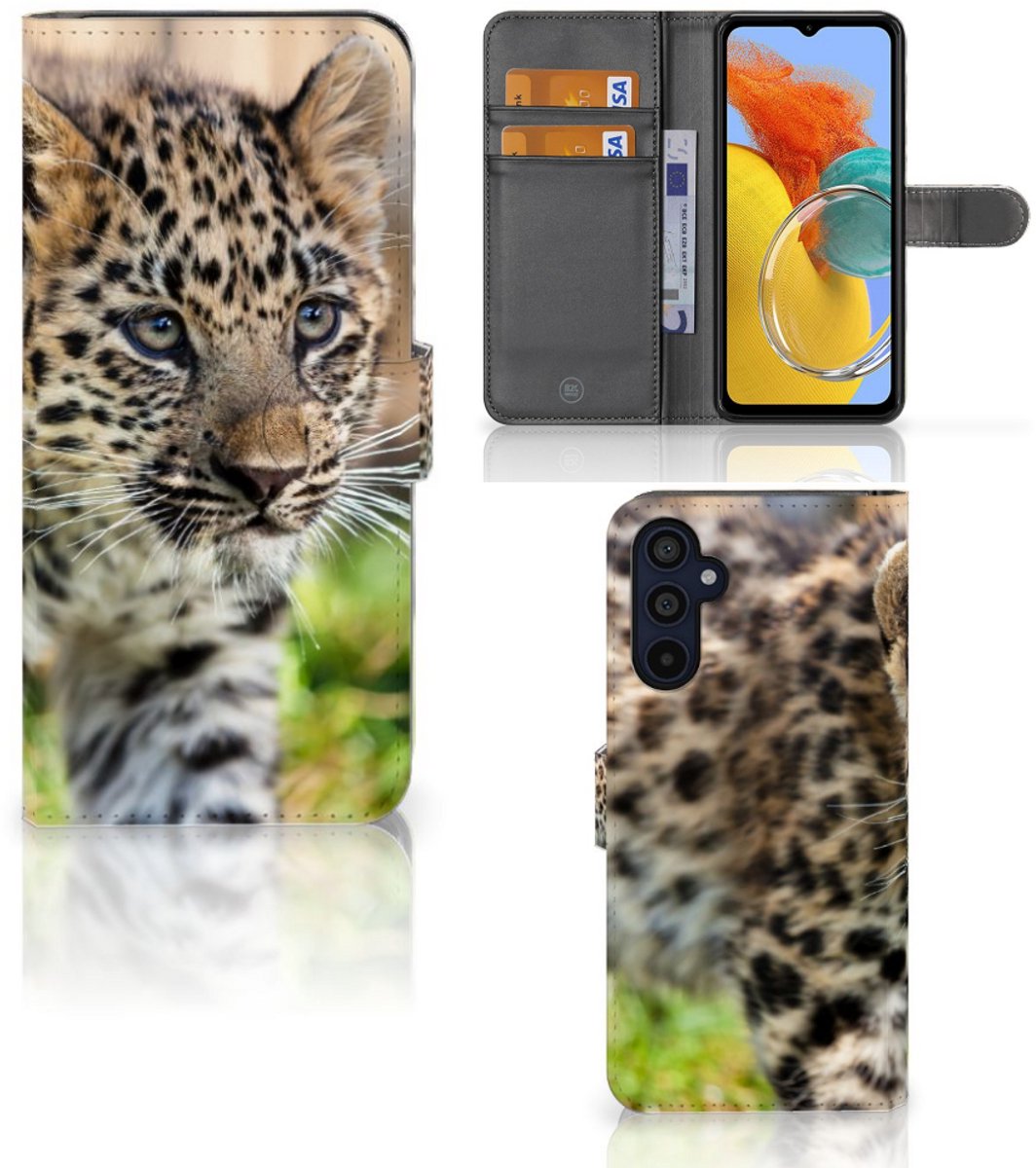 Samsung Galaxy M14 Telefoonhoesje met Pasjes Baby Luipaard