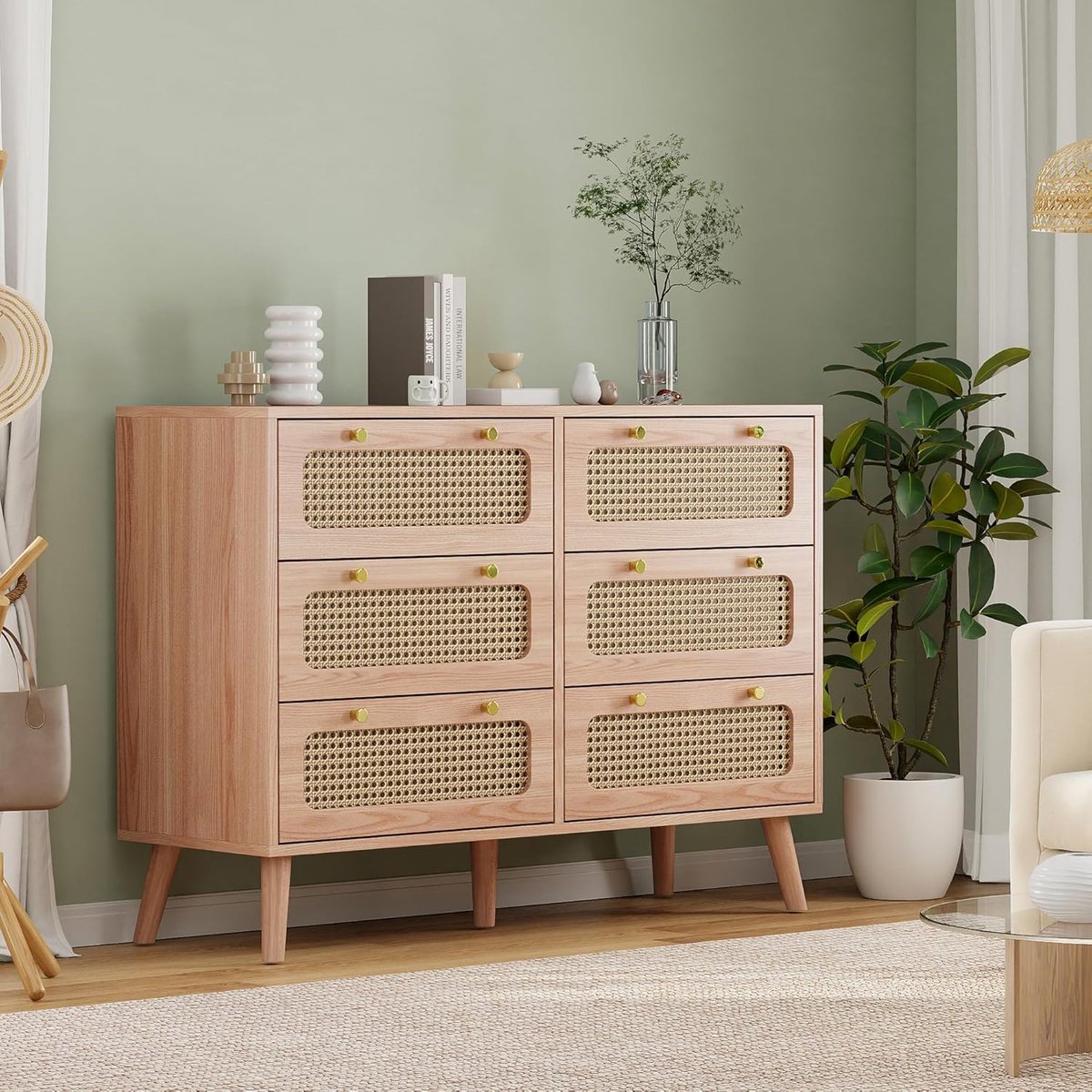 Serenity Boho-Chic Ladekast met 6 Laden – Natuurlijk Rotan & Warm Hout – Verticale Commode met Kantelbeveiliging voor Slaapkamer en Hal – 100W x 34D x 73H cm