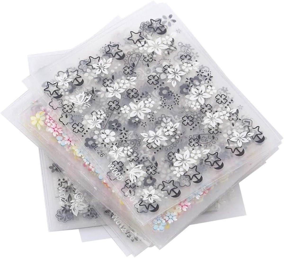 Kleurrijke 3D Nagelstickers - 50 Zelfklevende Stickers met Diverse Patronen en Kleuren voor DIY Nagelkunst en Manicure Decoratie