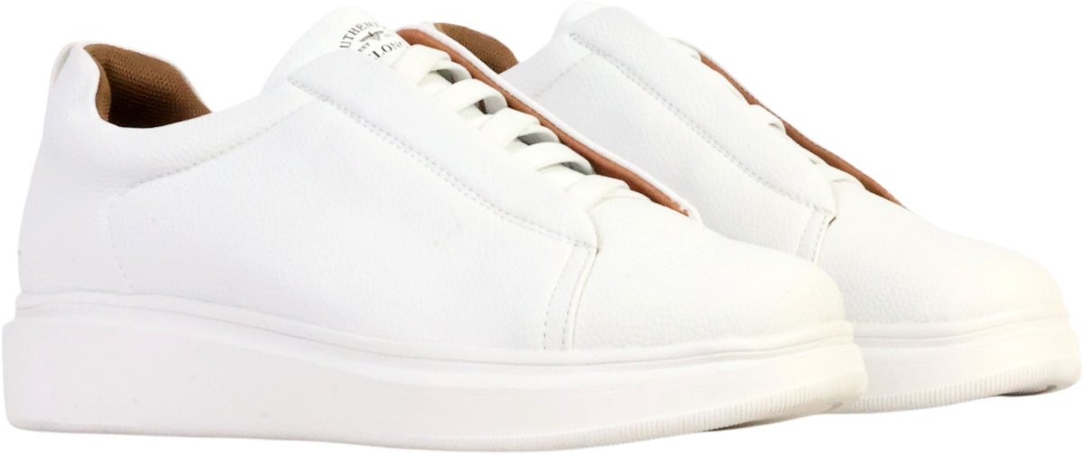 Lage sneakers met veters
