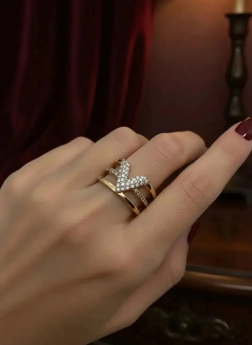 Dorvina VIP Karamaz Messing Op 14K Verguld Zirkonia Verstelbaar Goud V Dames Ring
