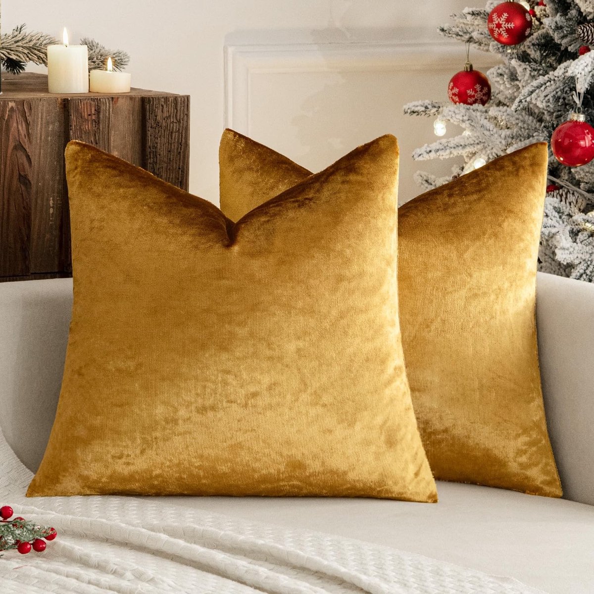 Dailygoods - Dailygoody - Kussenhoezen Fluweel - Decoratief - Luxe en zacht - Champagne Goud - Woondecoratie - 2 stuks 45 x 45 cm - Geschikt voor woonkamer en slaa