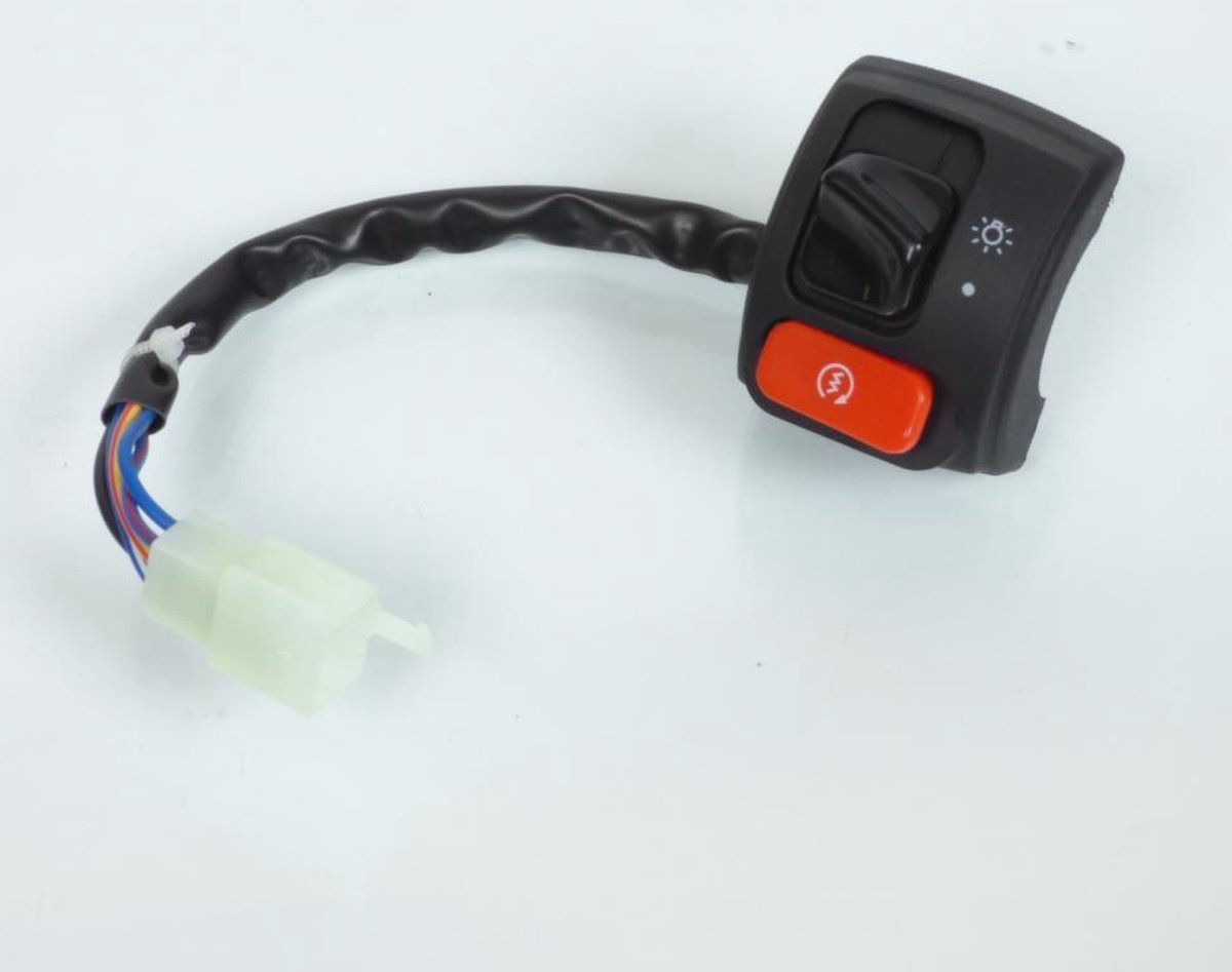 rechts commodo p2r voor mbk 50 stuntstep 2000-2020 nieuw