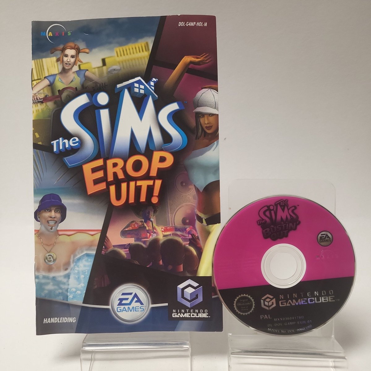Jeu The Sims Bustin' Out - PS2 - Version PAL UK Complète (CIB) - Bon État