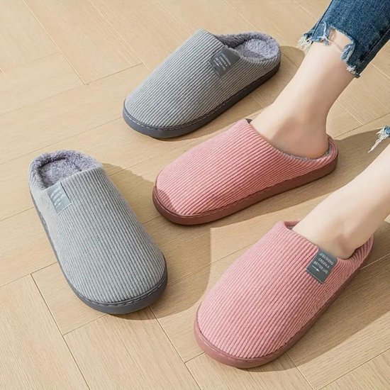 Livano Chaussons Pantoufles femmes - Pantoufles - Slippers - Femme - Homme - Peluche - Taille 37 - Vert