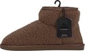 Donkerbruine teddy enkellaars pantoffel met beige suède hiel en Apollo merklabel.