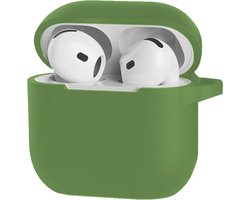 Hoesje Geschikt voor Apple AirPods 4 - Siliconen Hoes met Clip - Silicone Case Cover - Donkergroen