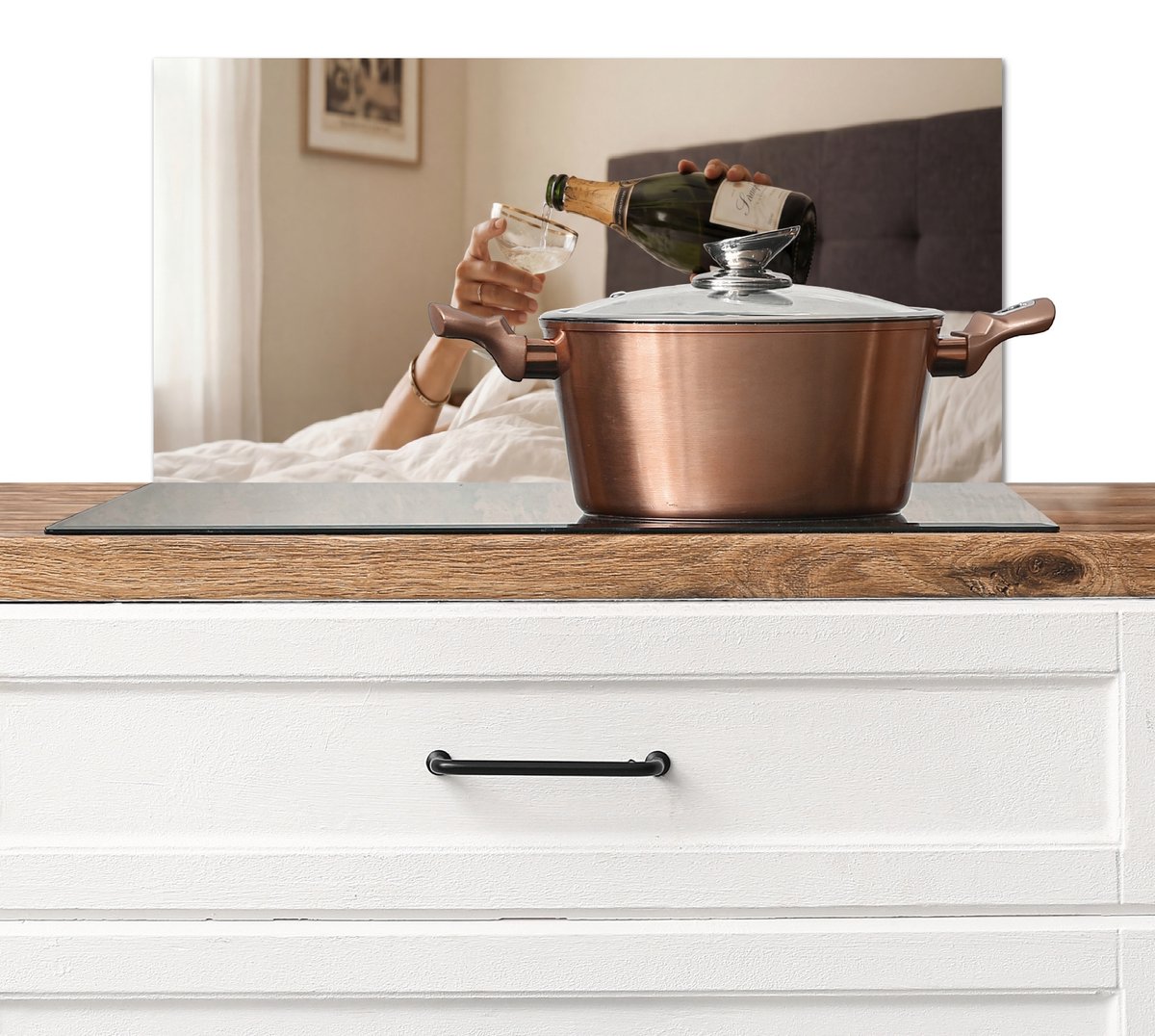 Spatscherm keuken 70x30 cm - Kookplaat achterwand Champagne - Bed - Bubbels - Muurbeschermer - Spatwand fornuis - Hoogwaardig aluminium