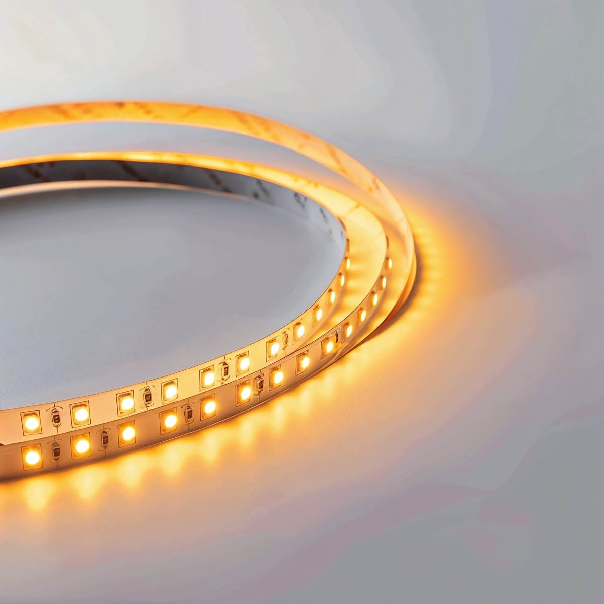 LUEDD Smart LED strip RGBW 5 meter 18W 1600 lm 2700-6500K
