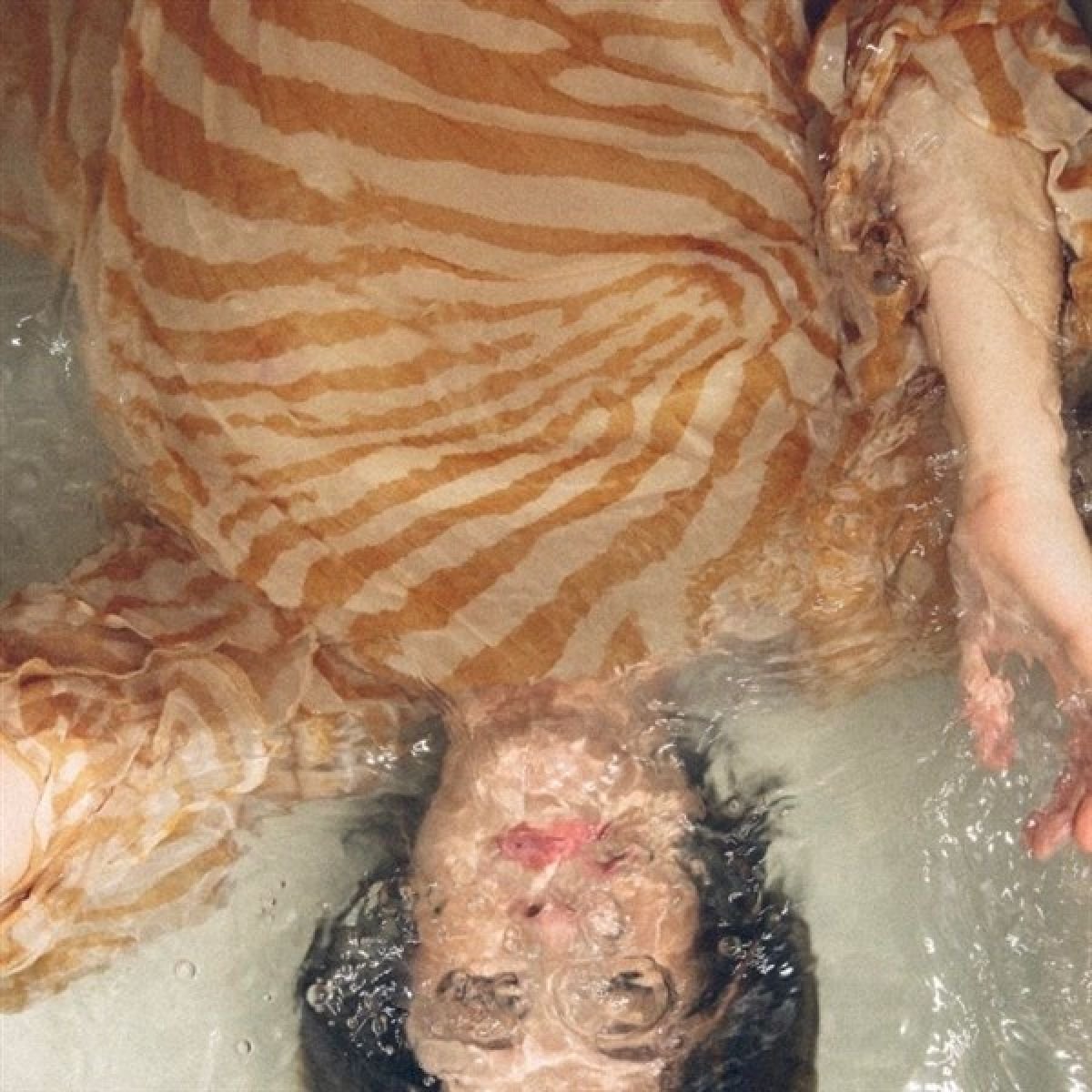 Swimming Bell - Charlie