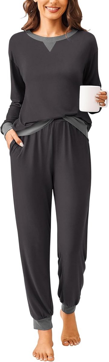Comfortabele lange dames pyjama set met sterrenprint