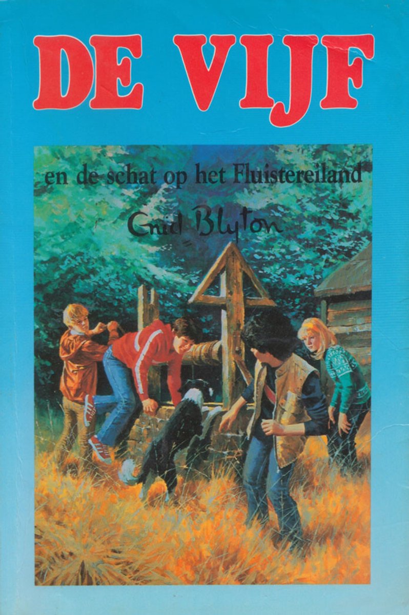 Boek 'De Vijf en de schat op het Fluistereiland' met kinderen bij een waterput in een bosrijke omgeving.