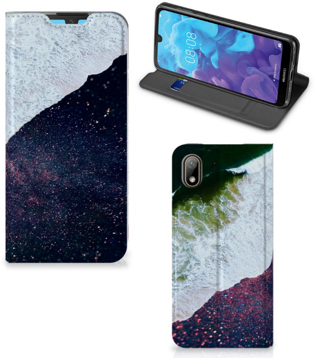 Huawei Y5 (2019) Stand Case Sea in Space