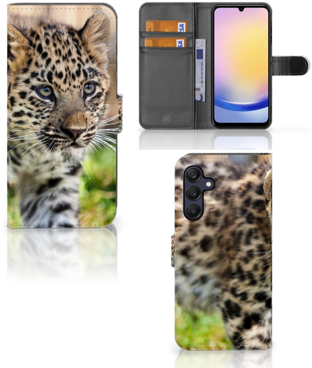 Samsung Galaxy A25 Telefoonhoesje met Pasjes Baby Luipaard