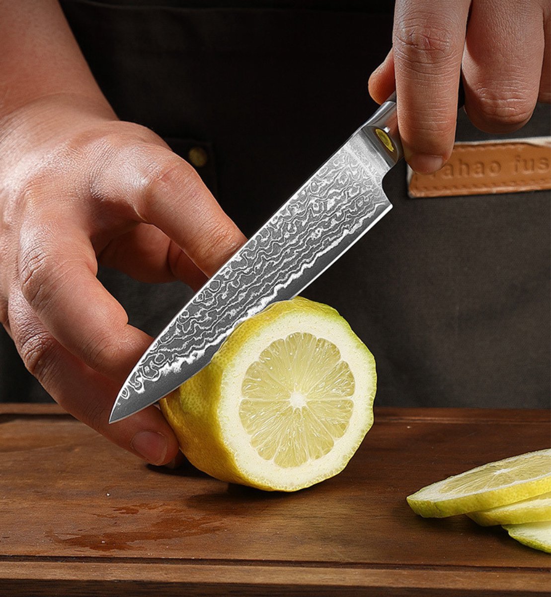 Kaëru® Damascus Universeelmes – Scherp keukenmes – 67-laags VG10 staal – Houten Handvat – Japanse stijl – Met luxe geschenkdoos – Voor vlees, groenten en fruit