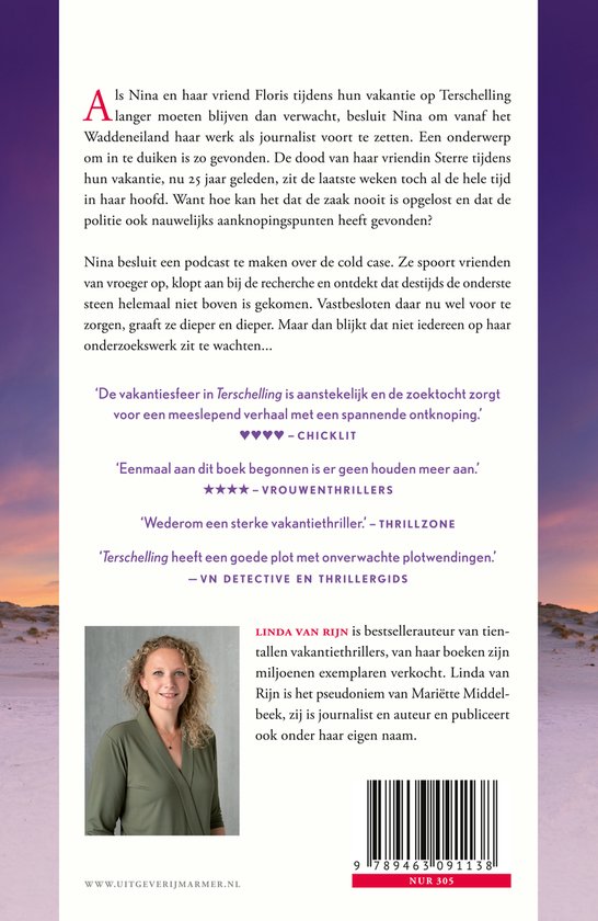 Achterflap van het boek 'Terschelling' met tekst en een portretfoto van de auteur Linda van Rijn.