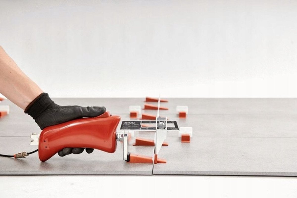 Raimondi Levmatic-Air pneumatische tegelnivelleringstang