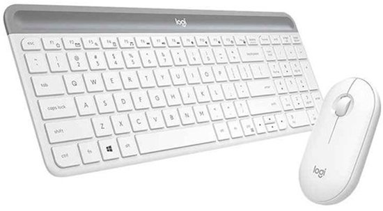 Wit Logitech toetsenbord en muis op witte achtergrond.
