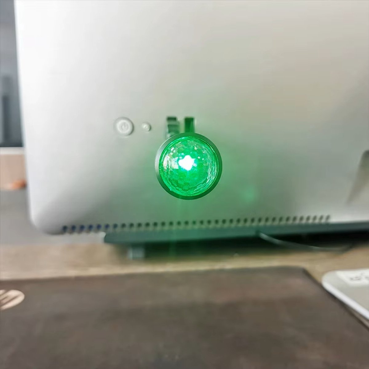 Mini LED Disco Nachtlampje Projector – USB Sfeerlamp plug-and-play ontwerp en USB-aansluiting - flexibele metalen hals – foto 5
