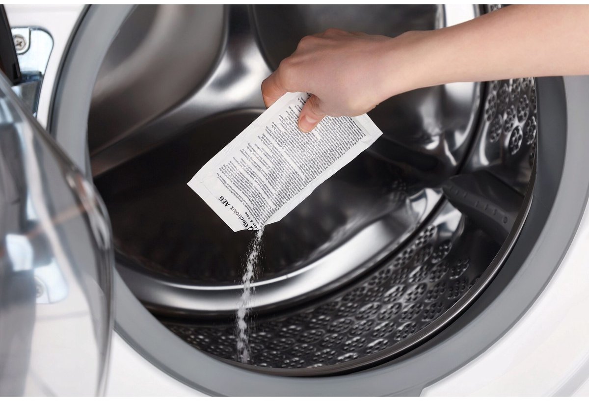 Electrolux M2GCP601 Clean and Care - 3 in 1 reiniger - reinigen en onderhoud - ontkalker, ontvetter en reiniger - geschikt voor wasmachines & vaatwassers - 6 zakjes goed voor een half jaar — afbeelding 3