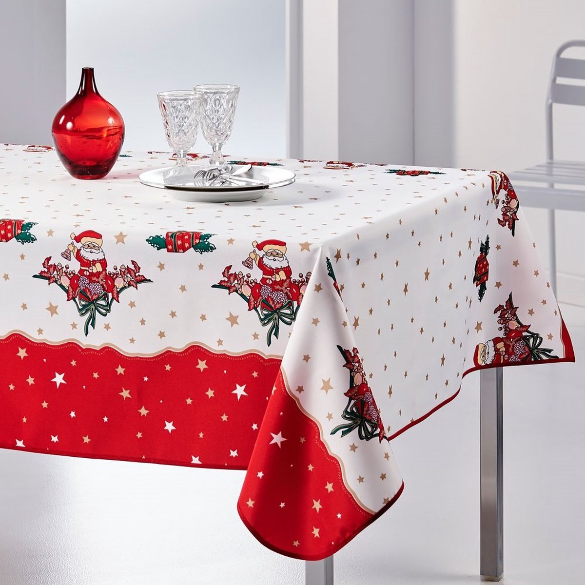 Kerst tafelkleed Kerstman 145x240cm - Tafellaken Polyester - Vocht- en vuilafstotend