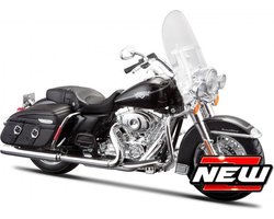 MAISTO HARLEY-DAVIDSON 2013 FLHRC ROAD KING CLASSIS schaal 1:12