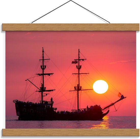 Schoolplaat – Schip op Zee tijdens Zonsopgang - 40x30cm Foto op Textielposter (Wanddecoratie op Schoolplaat)