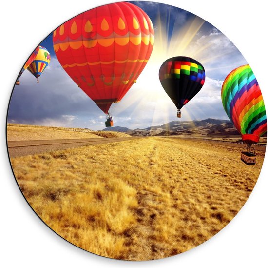Dibond Wandcirkel - Luchtballonen in woestijn - 50x50cm Foto op Aluminium Wandcirkel (met ophangsysteem)