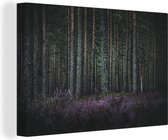 Canvas Schilderij Lavendel in bos - 120x80 cm - Wanddecoratie