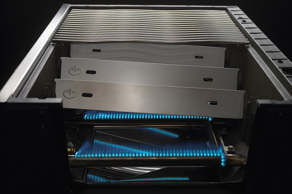 Napoleon Prestige PRO 825 - Gas Barbecue - Stainless Steel