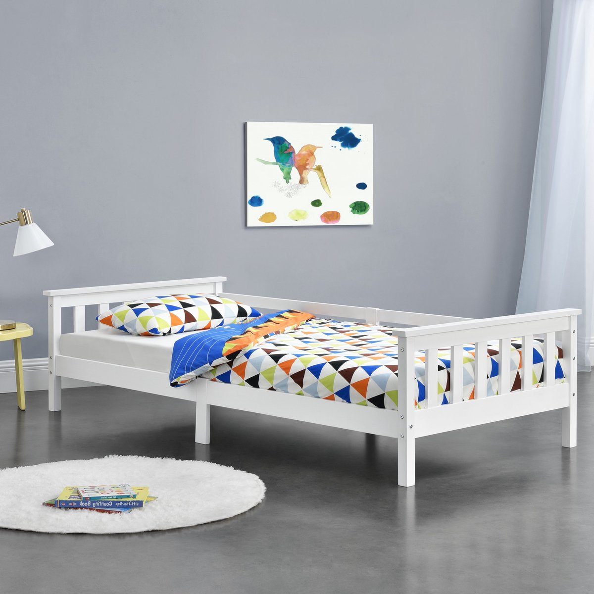 Kinderbed Primula - Met bedbodem en valbeveiliging - 90x200 cm - Wit - Sparrenhout en Multiplex - Voor meisjes - Voor jongens