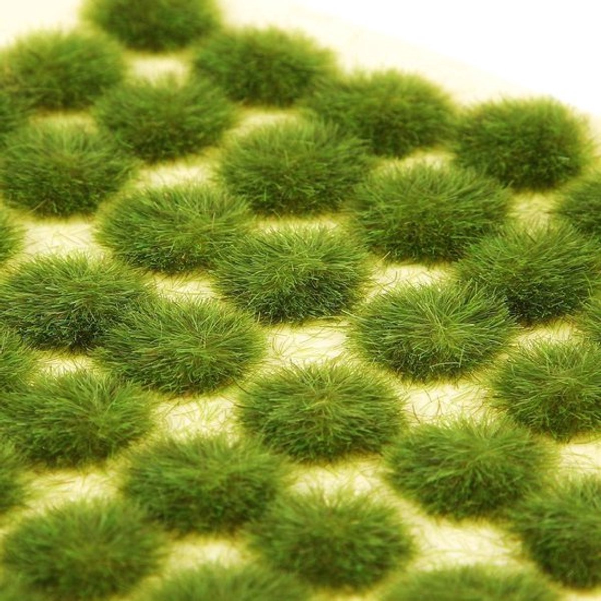 Statische Gras Tuft - Zelfklevend - 3mm - Spoorweg - Kunstgras - Modelbouw - Wargaming - Terrain - 98 Stuks - Rood Bruin Groen.