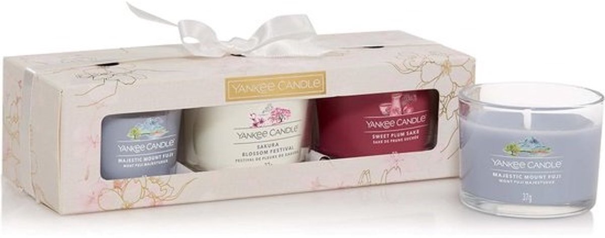 Cadeau Geschenkset met 3 Geurende Votiefkaarsen | Sakura Blossom Festival Collectie