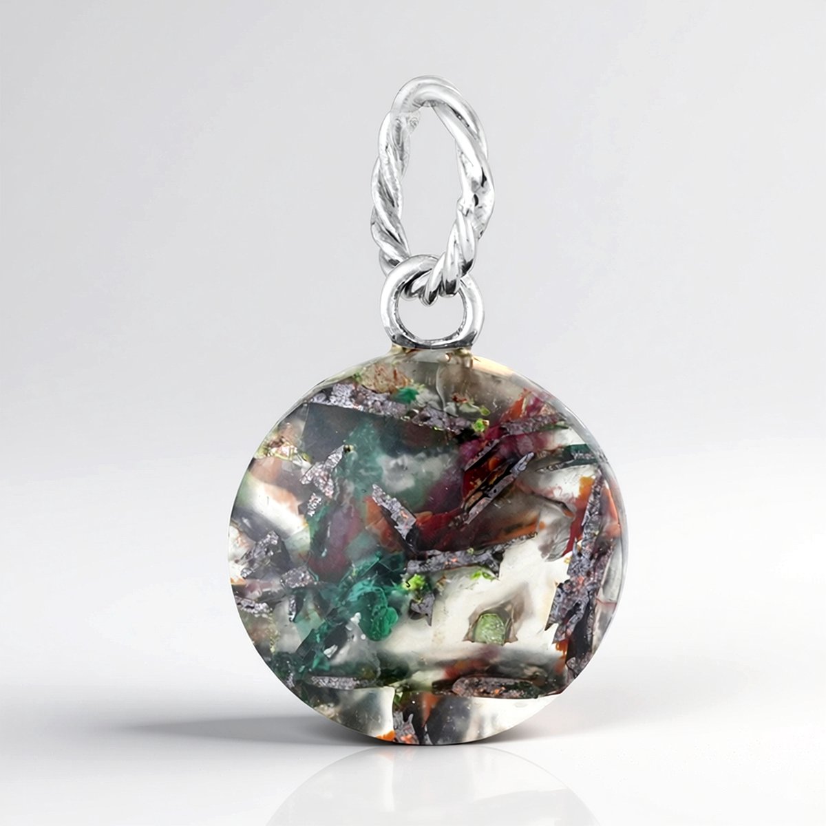 Cavill - Zilveren hanger 925 sterling zilver gerhodineerd - Venus chalcedoon cabochon 7 karaat - Ronde 15 mm - Handgemaakte Indonesische sieraden