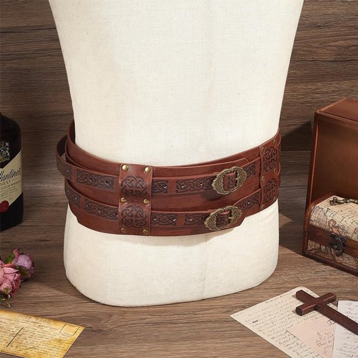 Leren Riem Verstelbaar - Middeleeuwse/Renaissance/Viking - Kostuumaccessoires - PU-leer - Elegante Gesp - Noordse Talisman-reliëf - Kostuumriem